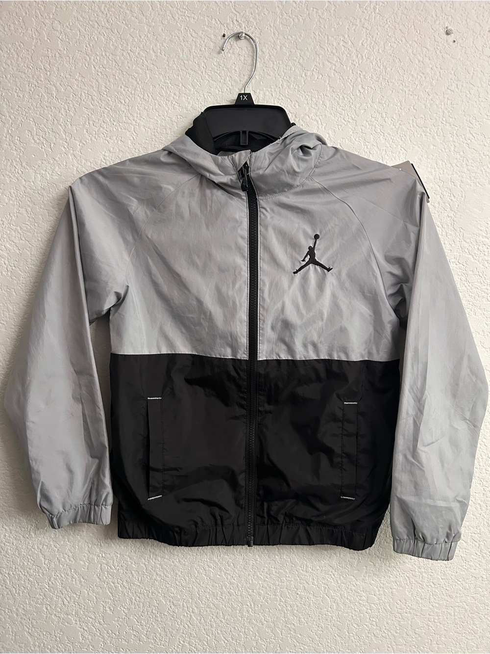 Jordan Men’s Two-Tone Hooded Windbreaker Jacket in Gray and Black